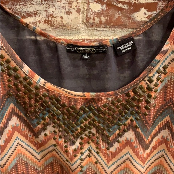 Sheer Back tunic - Picture 3 of 3